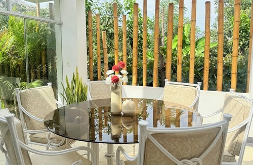 Lunahuana House | Casa Blanca Vista al Río y Accesso Directo