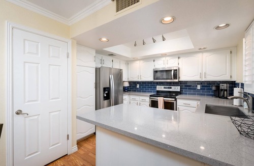 Paradise Valley Village Condo | CASA DE LA VIDA-Anasazi Village- Golf Course Views