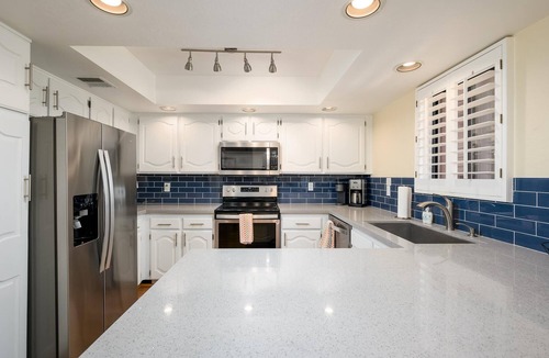 Paradise Valley Village Condo | CASA DE LA VIDA-Anasazi Village- Golf Course Views