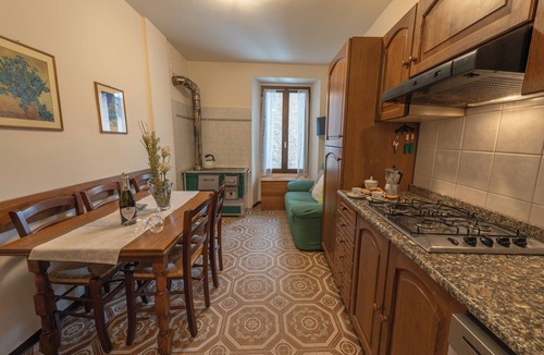 Sella Giudicarie Apartment | CASA DEI RIMONEI 1, apartment in the center of Breguzzo (Campiglio area)