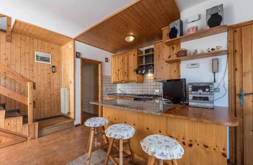 Calceranica al Lago Apartment | Casa delle Ortensie Calceranica al Lago OSPITAR