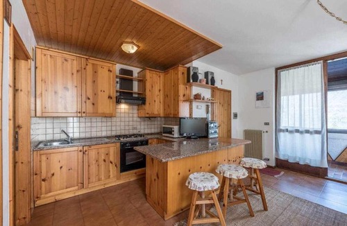 Calceranica al Lago Apartment | Casa delle Ortensie Calceranica al Lago OSPITAR