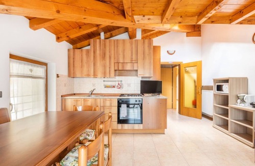 Ledro Apartment | Casa Lucia Sun with garden only 100 mt. from the beach