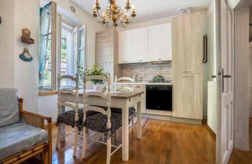 Sella Giudicarie Apartment | Casa nel Borgo Edera