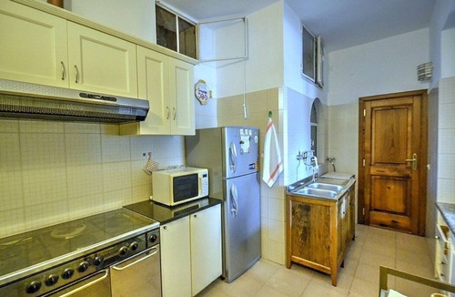 Positano House | Casa Orazio: A cozy and welcoming independent house situated a few minutes from the town center, with Free WI-FI.