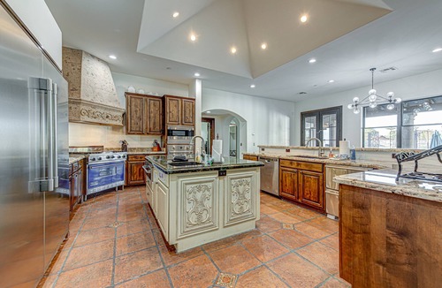 Central Scottsdale House | Casa Palacio | 8BR/9BA Mansion w/Pool, Spa, Water Slide & Tennis Court!