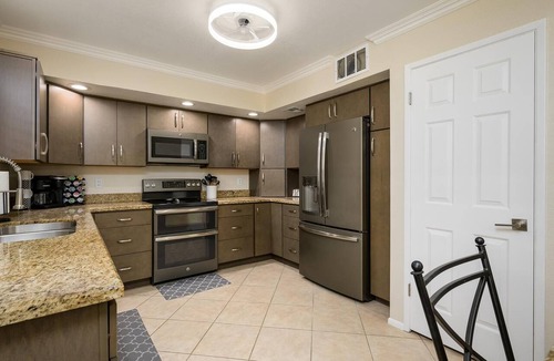 Paradise Valley Village Condo | CASA Patty'O - Anasazi Village - Bright and open condo, pet-friendly.