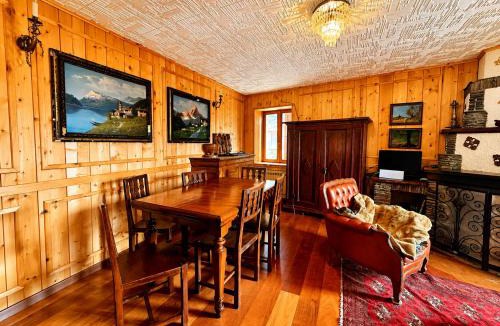 Vione Ski Chalet | Casa Rosa, Ponte di Legno