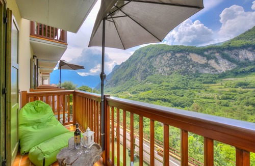 Canale di Tenno Apartment | Casa Stefy, Tenno, Italy