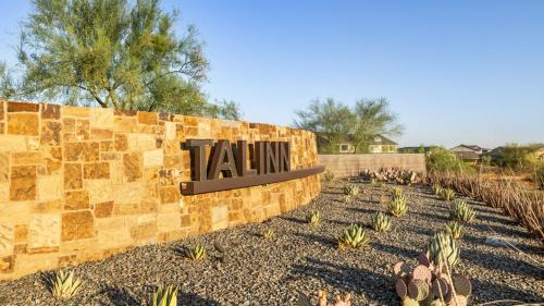 Desert Ridge House | Casa Tierra home