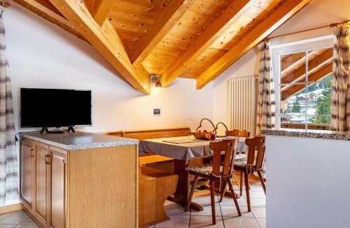 Pozza di Fassa Apartment | Casa Titol Giuseppe