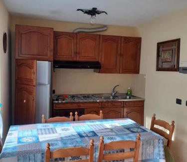 Temu Apartment | Casa vacanze Emilio