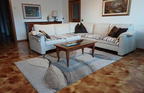 Romeno Apartment | Casa Vacanze Paola