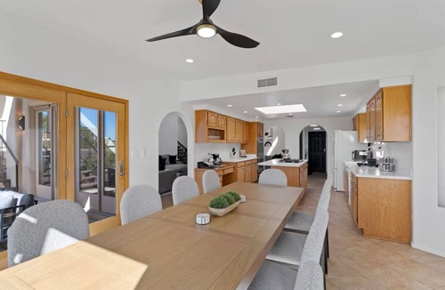 Tucson House | Catalina Foothills, 5 bedroom, Heated Pool and Spa, Views, Sleeps 16+