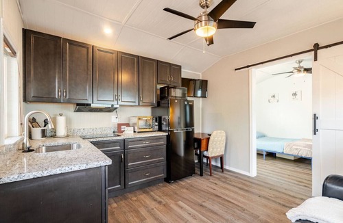 Palo Verde House | Central Tucson One Bedroom Casita
