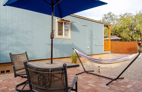 Palo Verde House | Central Tucson One Bedroom Casita