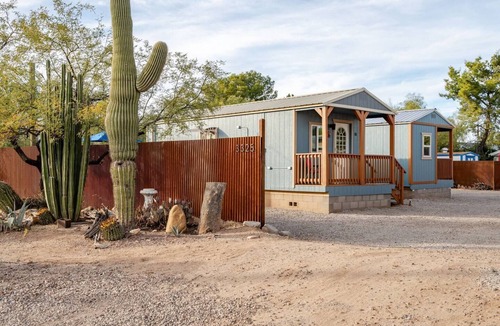 Palo Verde House | Central Tucson One Bedroom Casita