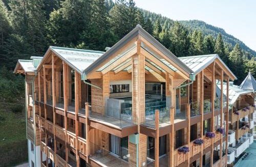 Madonna di Campiglio Hotel | Cerana Relax Hotel