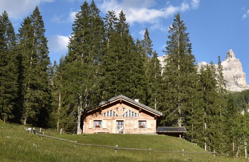 Madonna di Campiglio Ski Chalet | CHALET BRENTA DOLOMITES