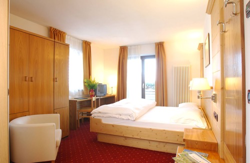 Vason Hotel | Chalet Caminetto