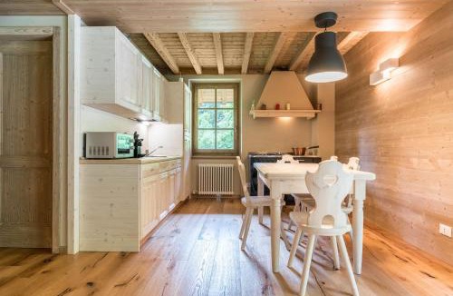 Pelugo Ski Chalet | Chalet dell'Orso