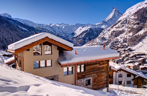 Zermatt Ski Chalet | CHALET GRACE - CATERED 5 BEDROOM SKI CHALET - STAFF INCLUDED - Matterhorn Views