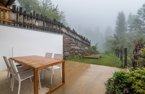Nova Ponente Ski Chalet | Chalet 'Himmel' with Mountain View, Private Garden and Wi-Fi
