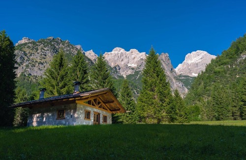Ragoli House | Chalet inside the Nature for 4 People