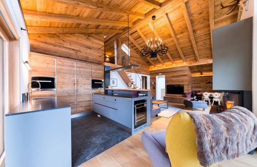 Sorafurcia Villa | Chalet Montea by My Villa Collection