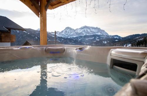 San Martin de Tor Ski Chalet | Chalet Rich in Val Badia