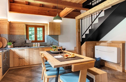 Ragoli Ski Chalet | Chalet 'Valon - Alpine Hideaway' with Mountain View and Private Garden