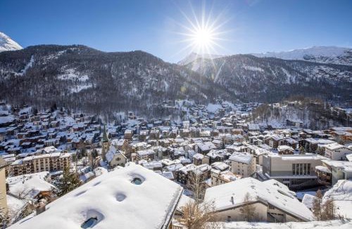 Zermatt Ski Chalet | Chalet Zermatt Peak - Your Own Private Luxury Chalet - Includes Professional Staff and Catering - Voted World's Best Chalet
