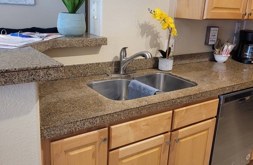 Tucson Condo | Charming 1st floor 3 bedrm in Resort Setting in Ventana Canyon