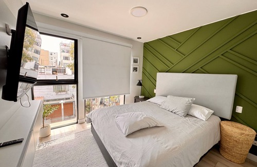 Santa Cruz Apartment | Charming 2 bedroom apartment. Closer to waterfront!