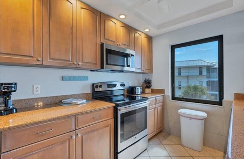 Boca Grande Condo | Charming 2 Bedroom Sea Oats - 211 in Boca Grande, perfect for a relaxing getaway.