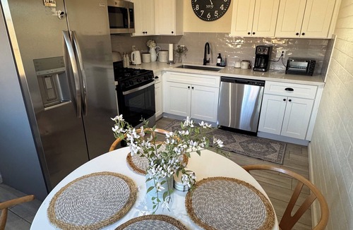 South Mountain House | Charming 3-bedroom house with AC and WiFi in delightful Phoenix