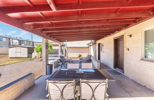 North Mountain House | Charming 3BR Near Downtown w/Yard & Workspace