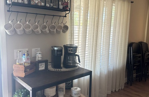 Dysart Ranch House | Charming 4-bedroom house with WiFi and AC in Litchfield Park