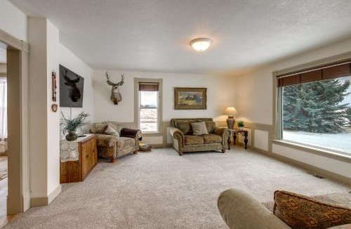 Stevensville House | Charming Stevensville Home w/Open Yard!
