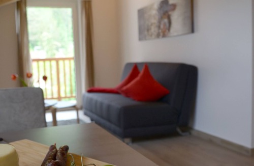 Foiana Apartment | Child-friendly accommodation with swimming pool in a family environment.