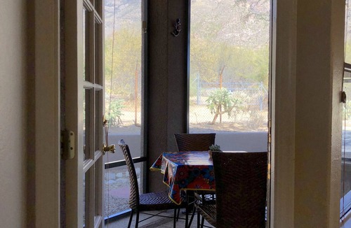 Tucson Condo | CLEAN, RARE Private & Best View at EDGE of Property Facing Mountains! 2br/2ba