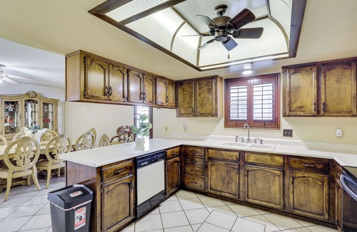Yuma Apartment | Close to Golf! Snowbird Retreat w/Pool in Yuma