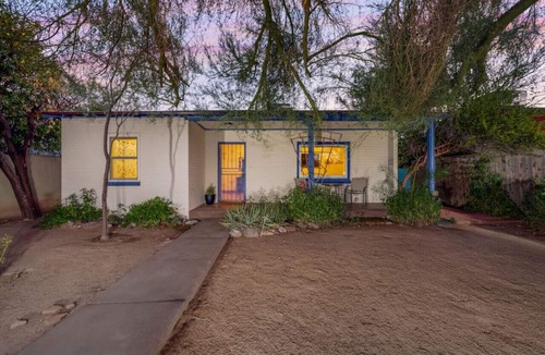 Jefferson Park House | Close to UA & Banner/Outdoor Space/2 BR & 2 BA