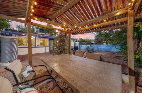 Jefferson Park House | Close to UA & Banner/Outdoor Space/2 BR & 2 BA