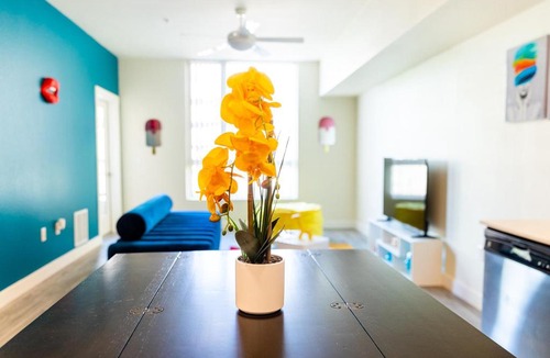 Riverside Apartment | Colorful Insta-worthy High-rise in downtown Tempe