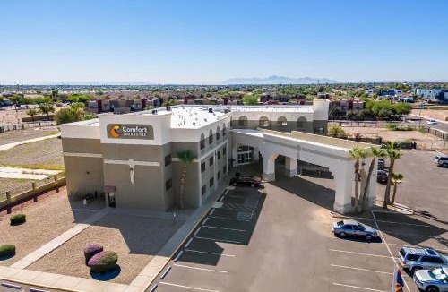 Surprise Original Townsite Hotel | Comfort Inn & Suites Surprise Near Sun City West