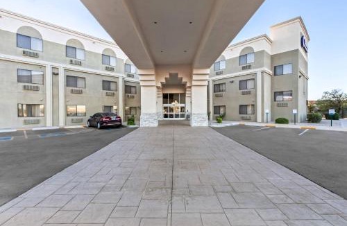 Surprise Original Townsite Hotel | Comfort Inn & Suites Surprise Near Sun City West
