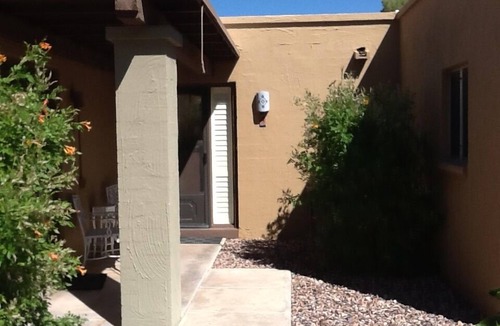 Fountain Hills Condo | Comfortable 1BR Ground Level Condo Near Fountain Park