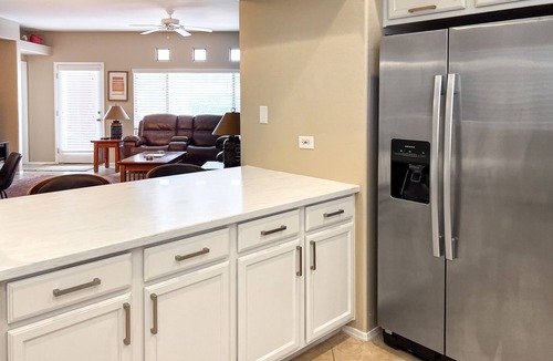 Rancho Vistoso Condo | Comfortable condo with renovated kitchen, patio, pool, hot tub & fitness center