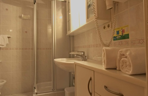 Sesto Apartment | Comfortable Ground Floor Apartment in Sesto